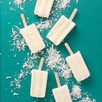 Homemade Creamy Coconut Popsicles