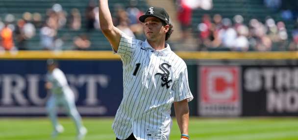 No. 1 pick Cholowsky agrees to a $10.35 million signing bonus with White Sox, AP source says