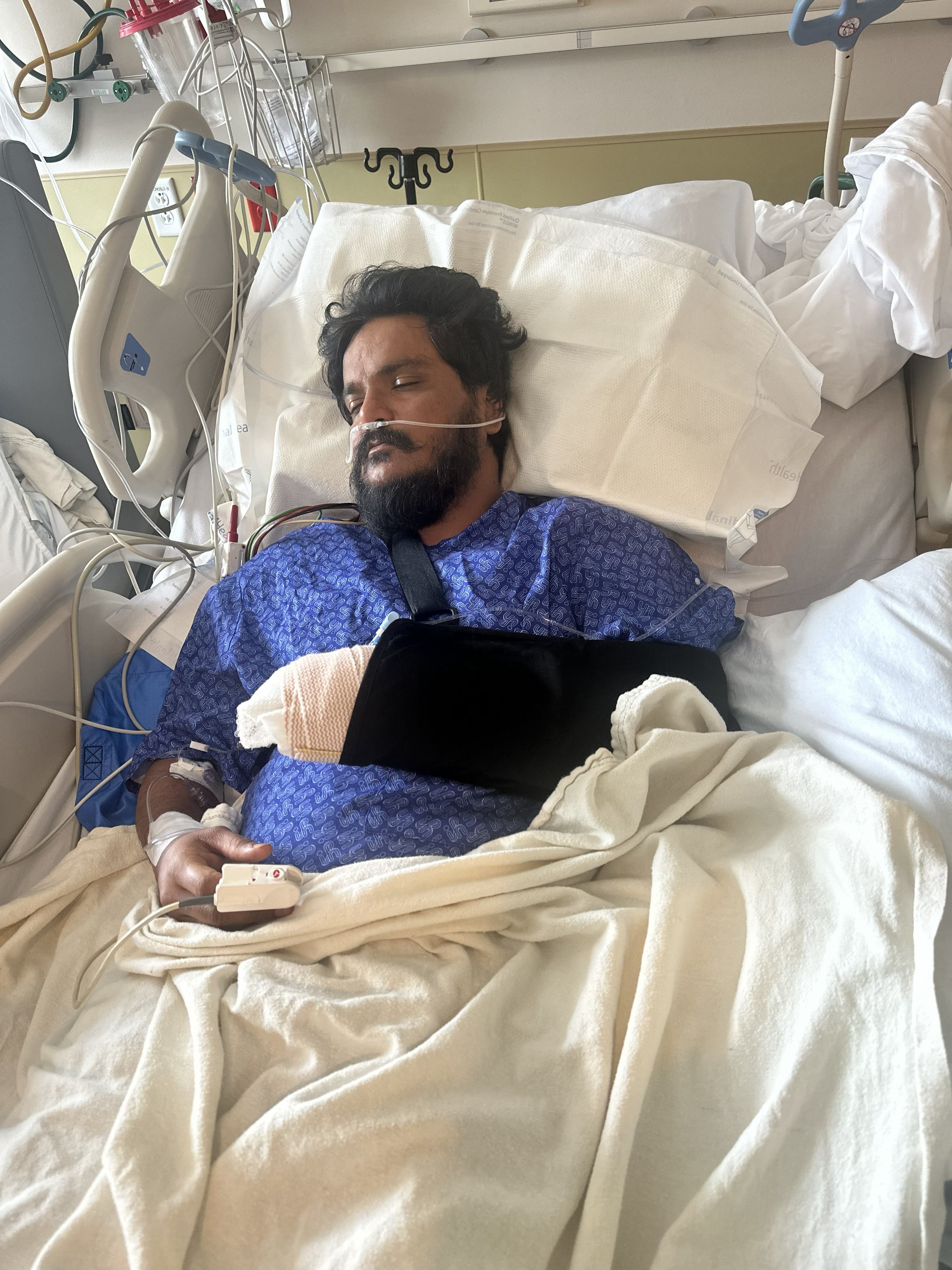 Valley Fair Mall employee stabbed by man allegedly targeting Muslims