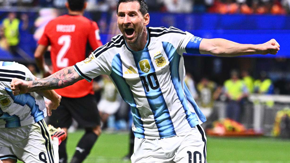 Argentina's Lionel Messi (10) celebrates scoring their second goal during the World Cup round of 16 soccer match between Argentina and Egypt in Atlanta, Tuesday, July 7, 2026.
