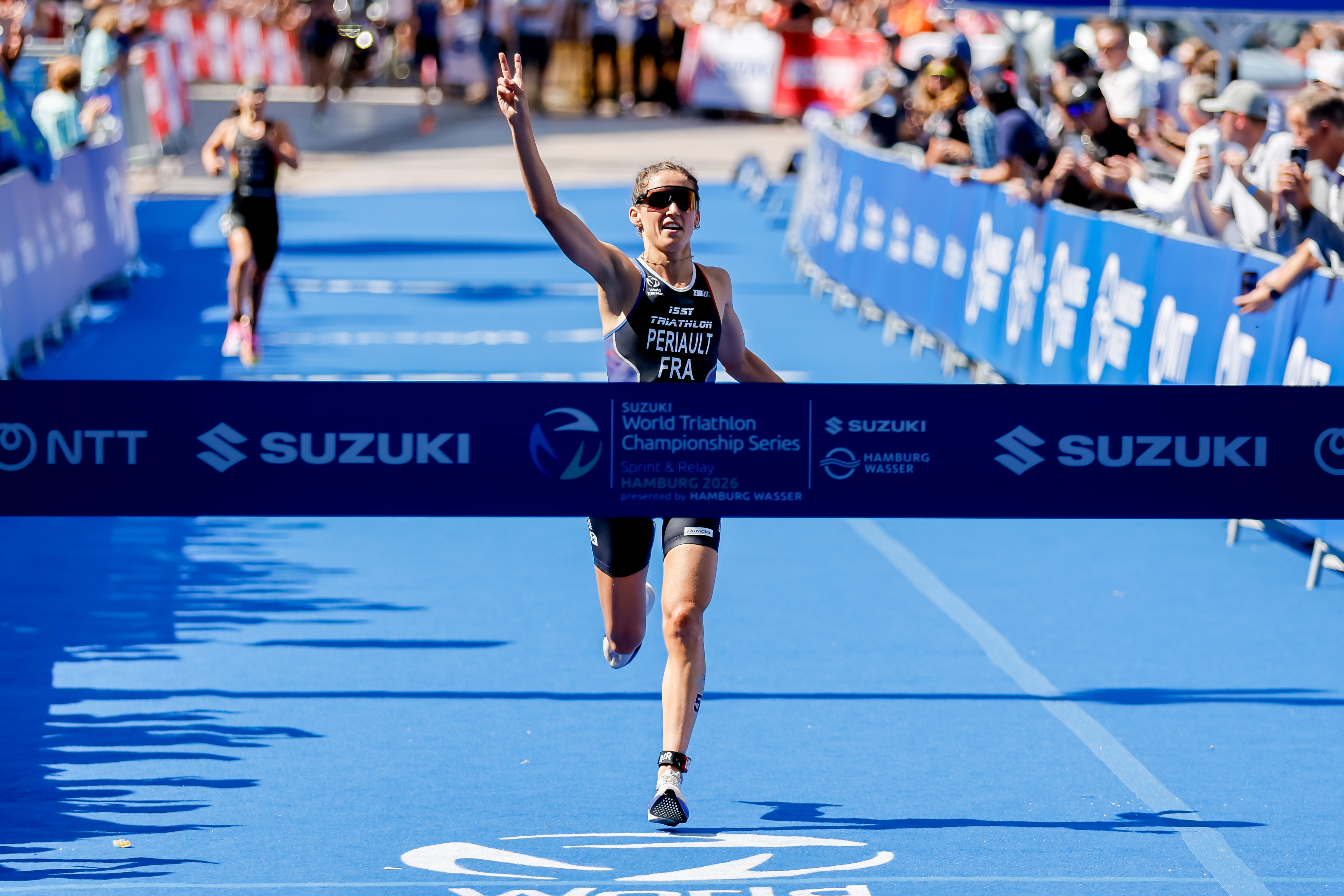 Triathlon unites to increase its popularity closer to the level of tennis and golf