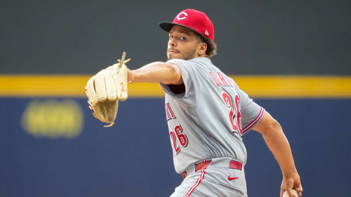 Cincinnati Reds pitcher Chase Burns throws during the fifth inning of a baseball game against the Milwaukee Brewers Thursday, July 2, 2026, in Milwaukee.