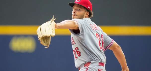 Chase Burns agrees to $105 million, 7-year deal with Reds for 2027-33, AP sources say