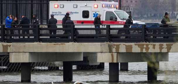 NYC helicopter that crashed, killing 6 last year shows signs of bird strike, safety board says