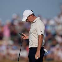 Rory McIlroy toils at British Open as putting woes leave him 7 shots off the first-round lead