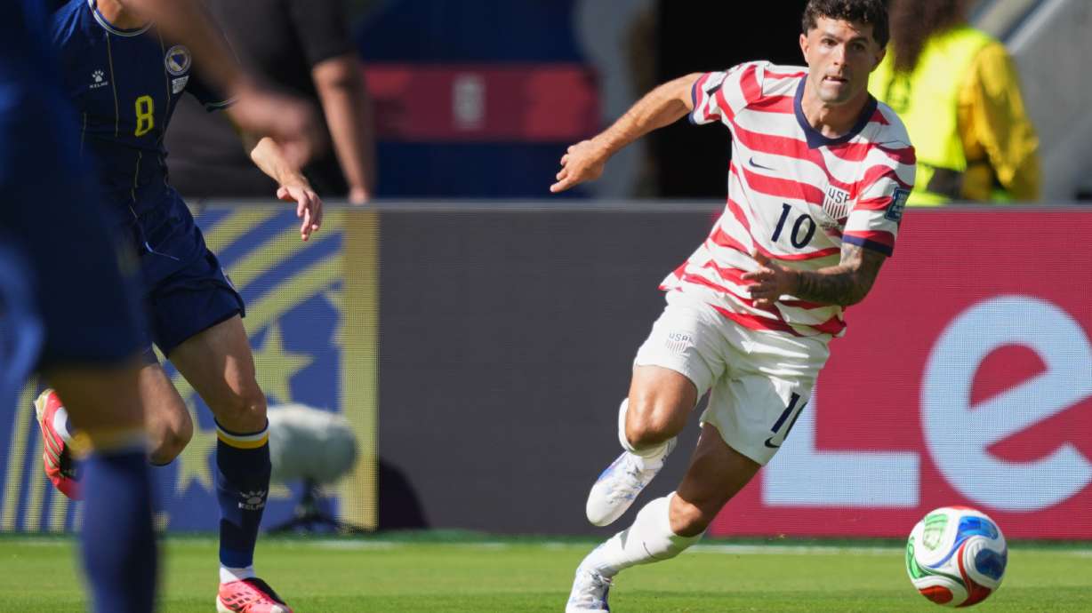 United States' Christian Pulisic (10) runs with the ball during the World Cup round of 32 soccer match between the United States and Bosnia in Santa Clara, Calif., near San Francisco, Wednesday, July 1, 2026.