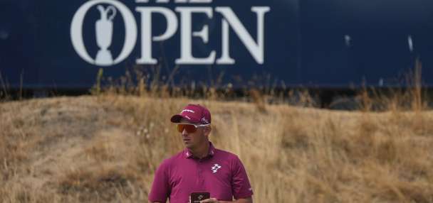 Lucas Herbert and Sam Burns match the major championship record with 62s at the British Open