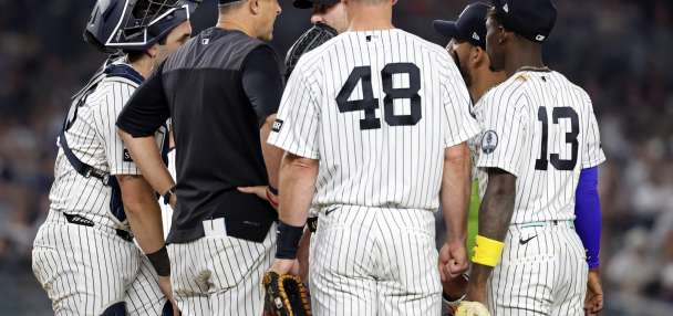 Boone faults himself for leaving in Cole, who gives up go-ahead homer to Muncy in Dodgers' win