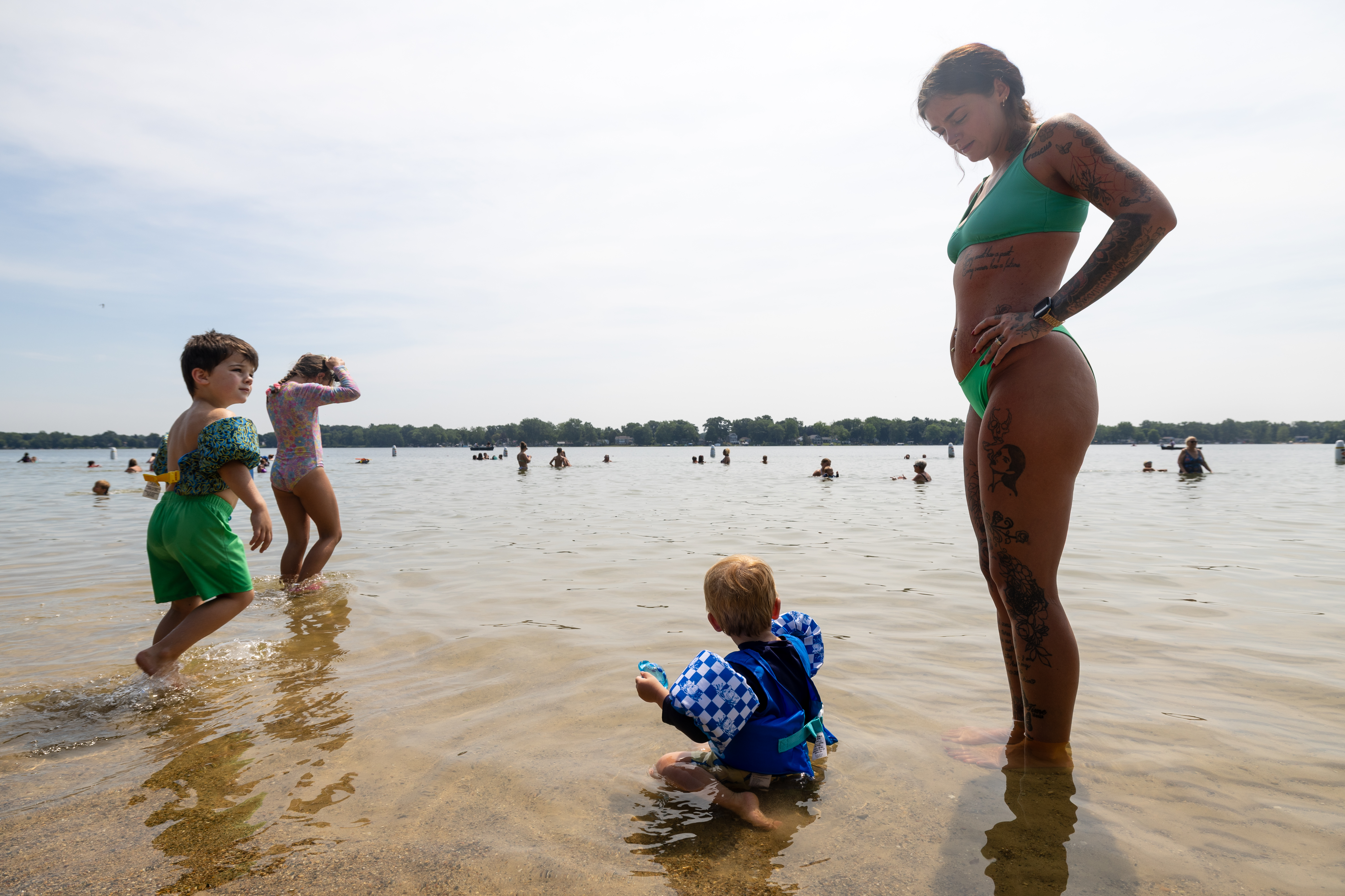 How to keep babies safe when temperatures soar