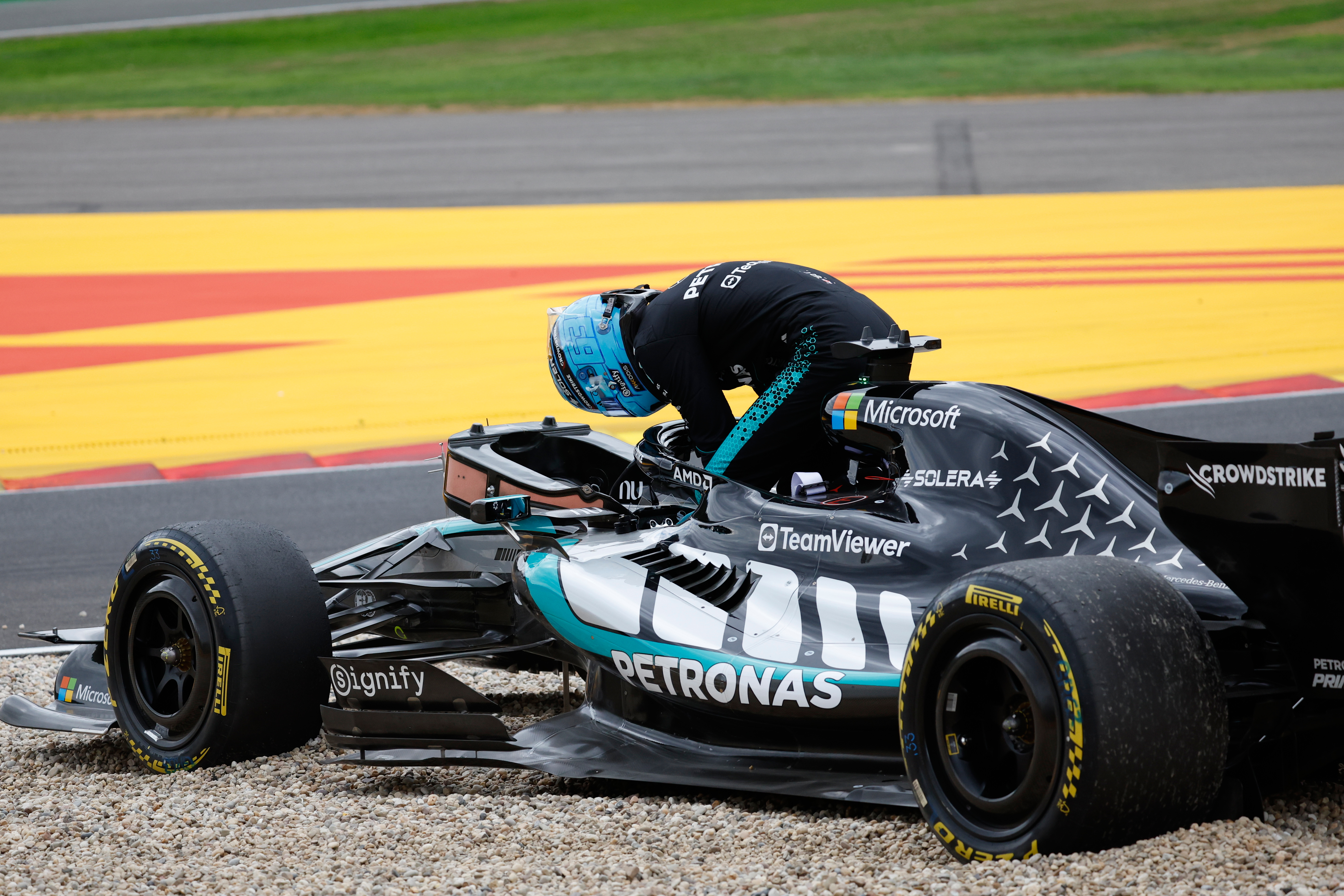 How mystery software quirks are transforming the Formula 1 title race
