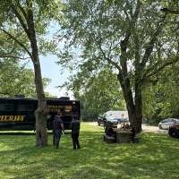 5 dead in attempt to save a struggling swimmer in an Ohio river, sheriff says