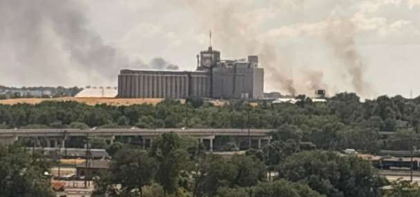 Multiple structures catch fire in Roy