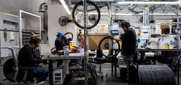 Utah-made wheels help power Tadej Pogačar's Tour de France dominance