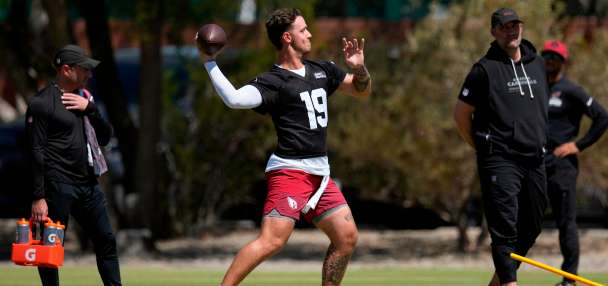 Cardinals sign QB Carson Beck to rookie deal as they prepare to open training camp
