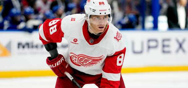 Patrick Kane rejoins the Chicago Blackhawks, agreeing to a $16 million, 2-year contract