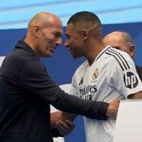 France expected to announce Zinedine Zidane as its new coach early next week