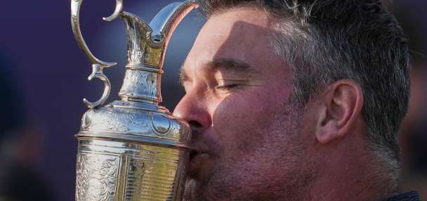 British Open winner Ryan Fox arrives back in New Zealand, hankering for sleep and a pie
