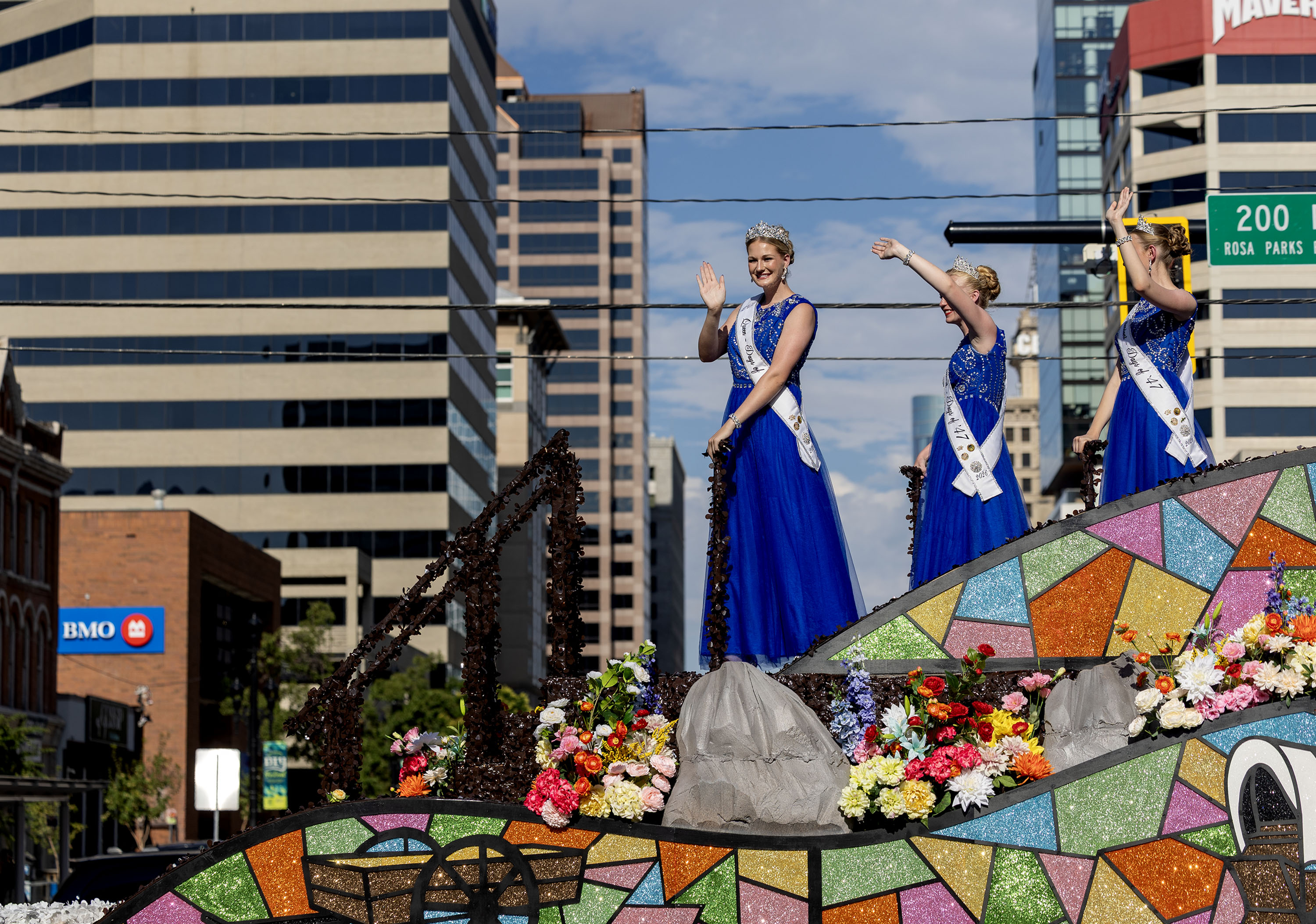 'It's amazing': Thousands descend on Salt Lake City for annual Days of '47 Parade