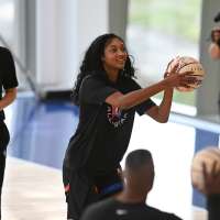 Dallas' Azzi Fudd first rookie to win 3-point shootout at WNBA All-Star weekend
