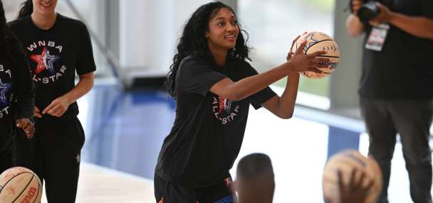 Dallas rookie Azzi Fudd wins 3-point shootout at WNBA All-Star weekend