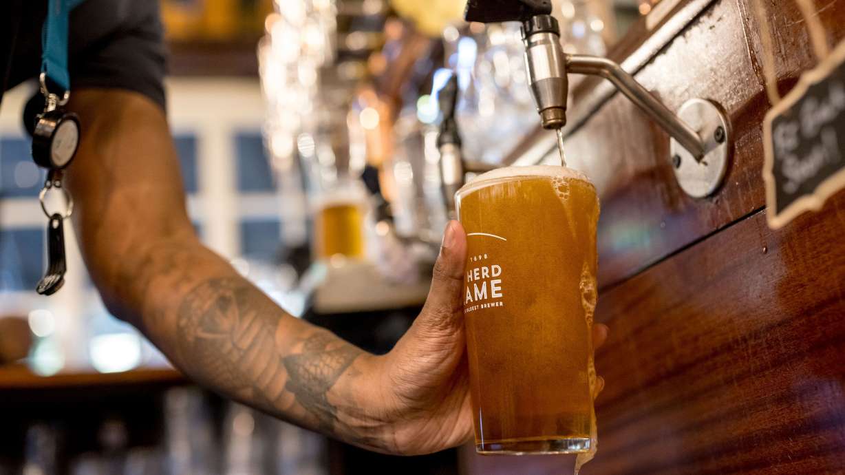 An average of nearly two pubs a day closed down across England, Scotland and Wales between January and March of this year, according to a study by an industry body.