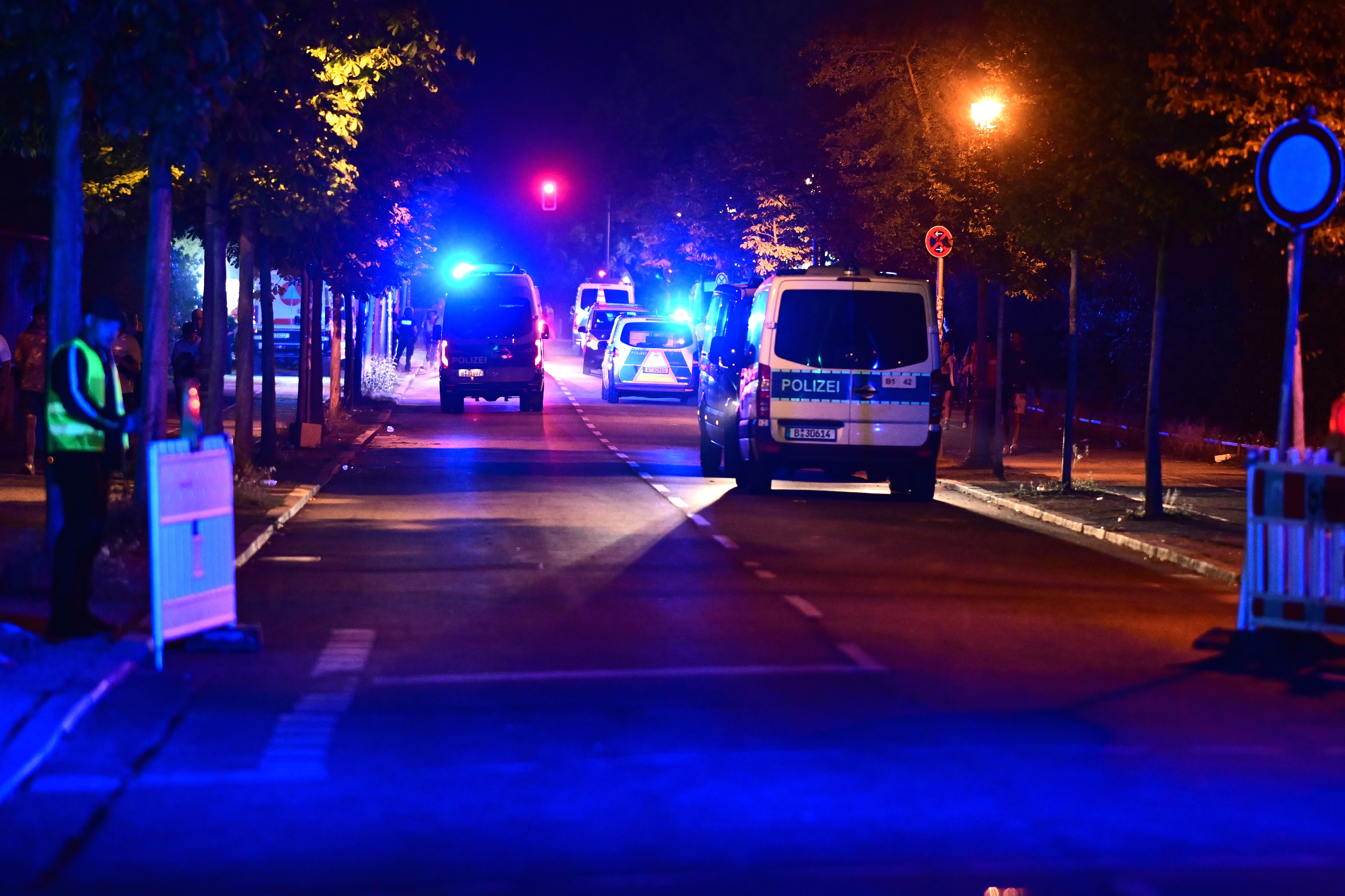 1 killed, at least 15 injured at Berlin's LGBTQ+ march when a car drives into the crowd