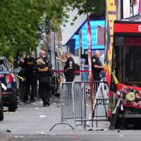 Police search for second suspect following Seattle food festival shooting that killed 3
