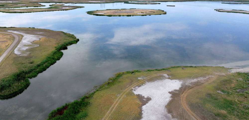 Conservation groups push back against proposed water treatment plant near Great Salt Lake