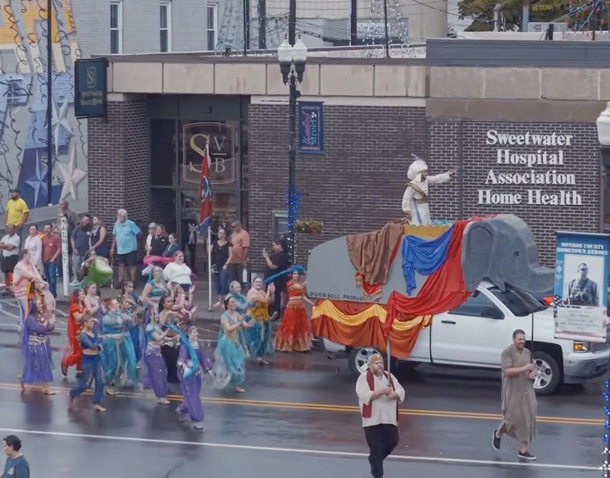 Have You Seen This? People gather to re-create parade from 'Aladdin'