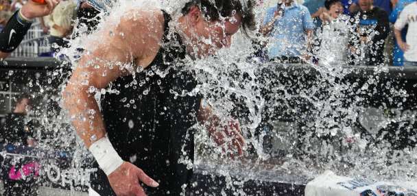 Marlins snap franchise-worst 12-game skid with walk-off win over Phillies