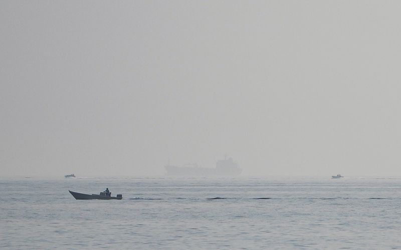 Oman presents Iran with Gulf-backed plan for voluntary fees to use Hormuz