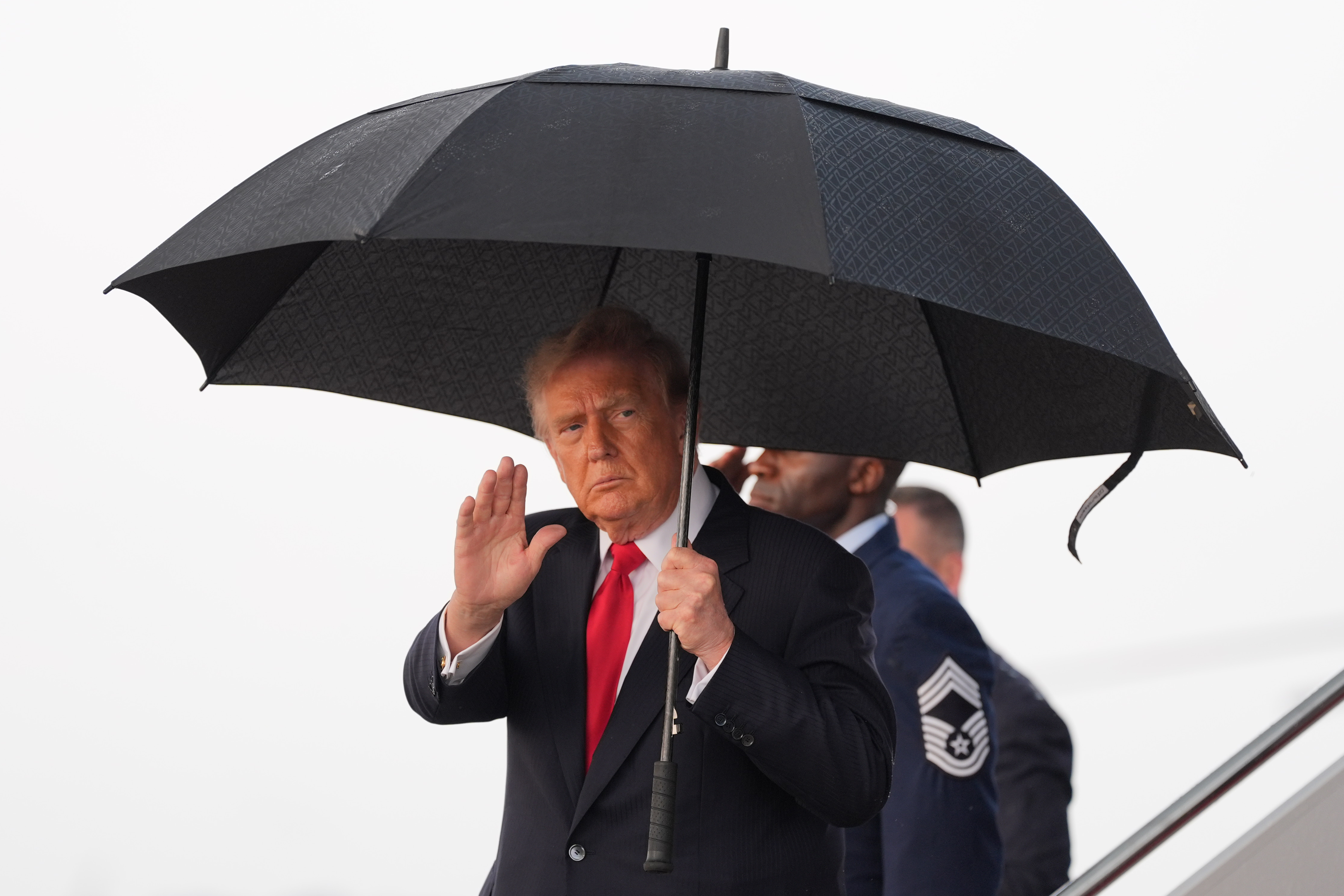 Top World story anchor