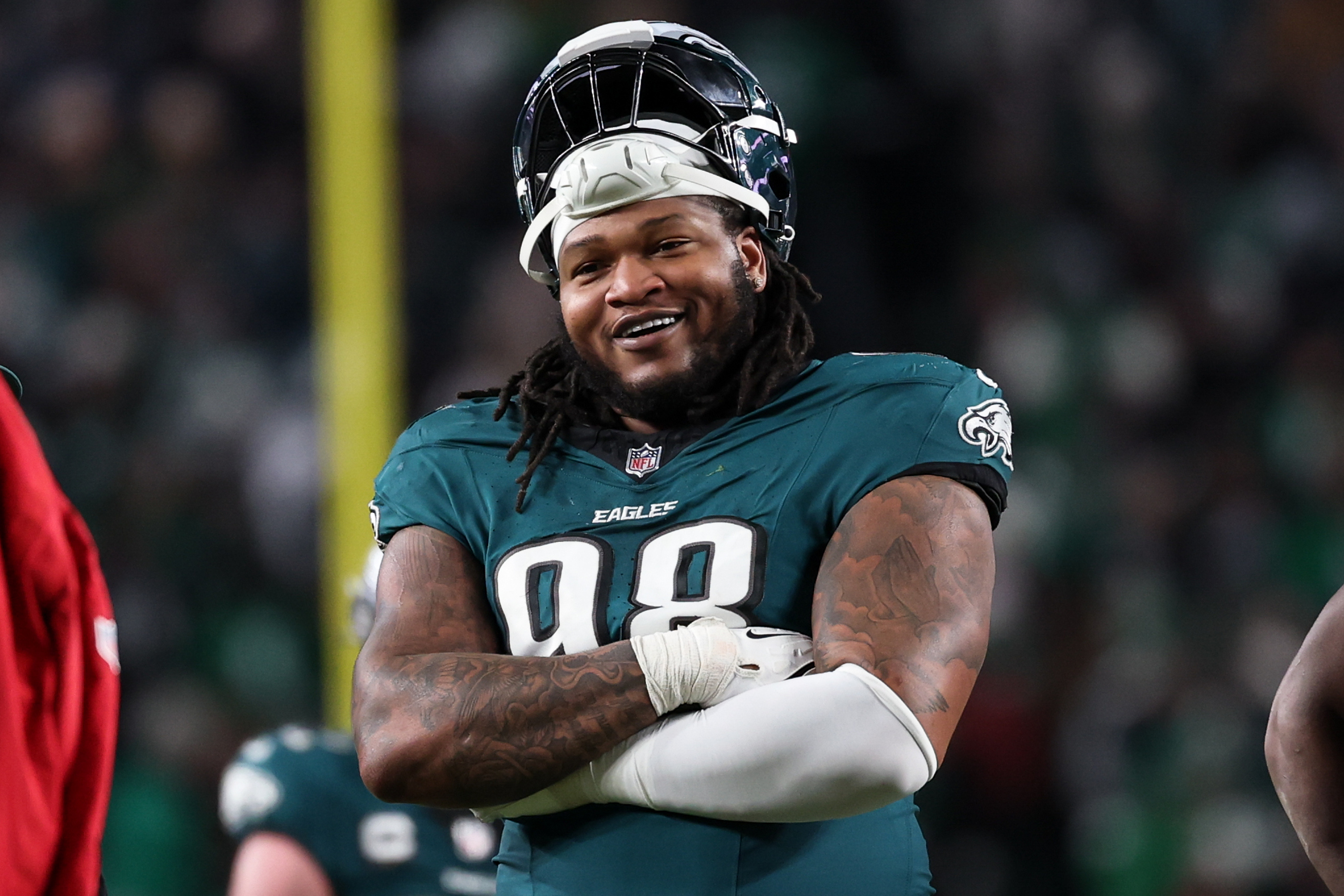 Eagles set to make Jalen Carter highest-paid defensive tackle in NFL, AP source says