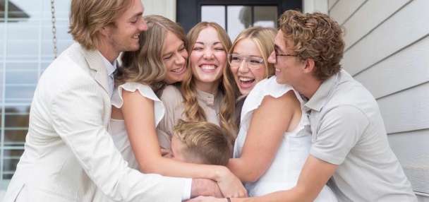 'She was so loved': Community to hold vigil for former Miss American Fork who died Sunday