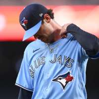 Blue Jays' Bieber struggles through 'worst' outing, walks 6 in two-thirds of an inning vs. Nats