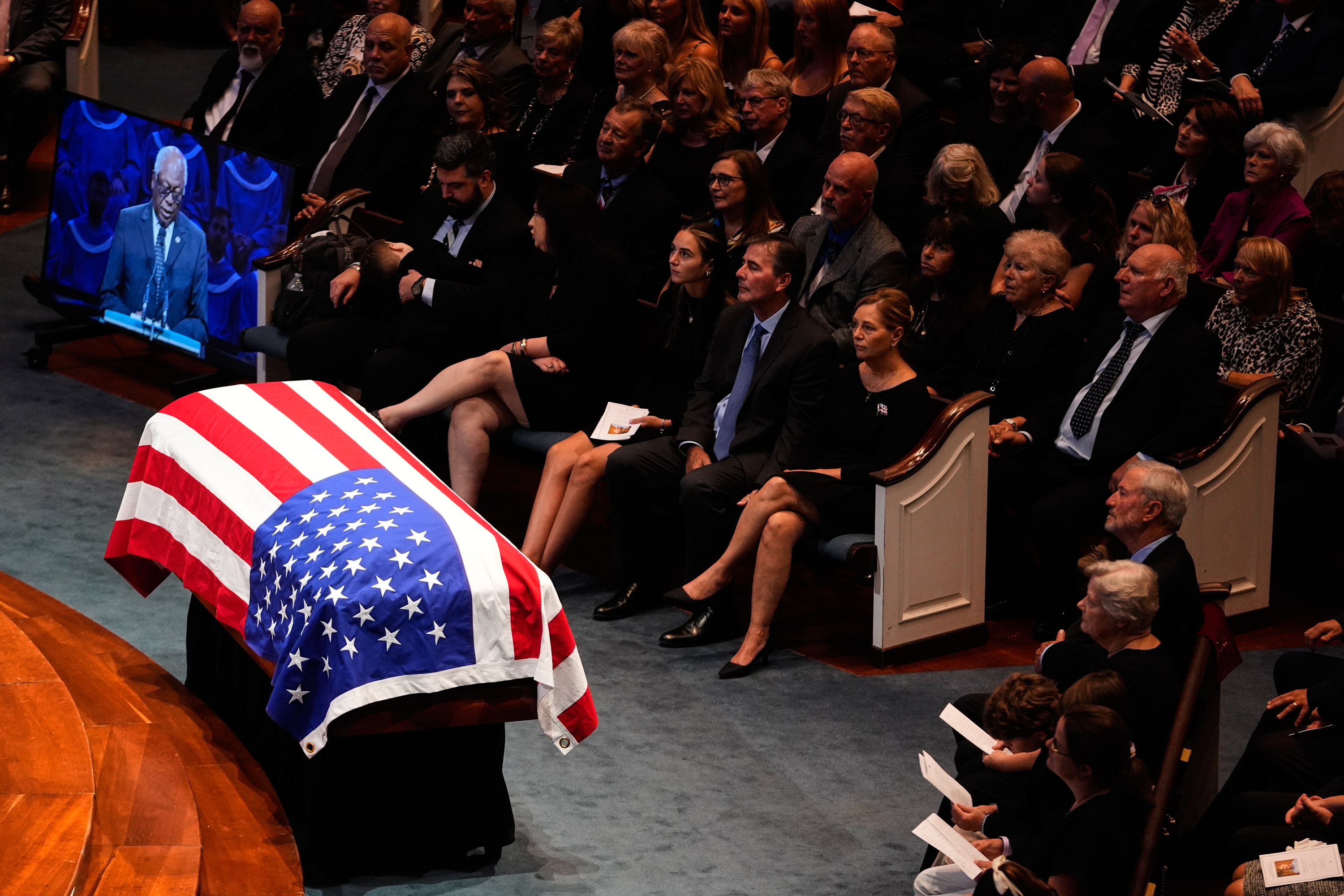 Lindsey Graham returns home one last time for his funeral in South Carolina