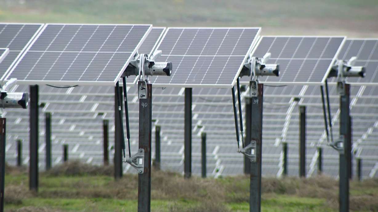 Poll suggests Utahns ready to pay more for clean energy sources