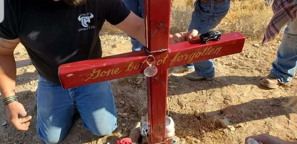 Utah family seeks answers after roadside memorial vanishes near St. George