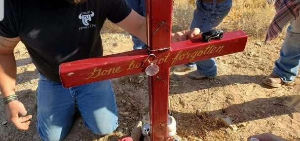 Utah family seeks answers after roadside memorial vanishes near St. George
