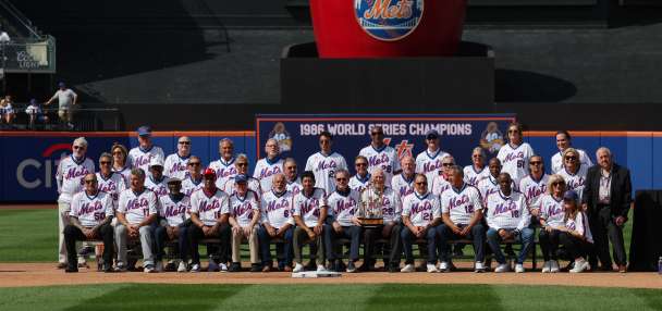 Members of the 1986 World Series champion Mets celebrate the 40th anniversary of team's last title