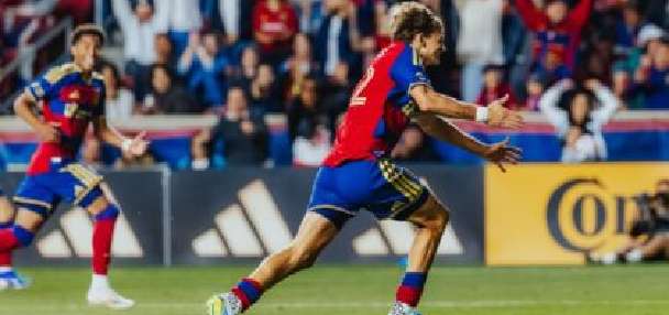 Shorthanded Real Salt Lake pulls road draw with St. Louis