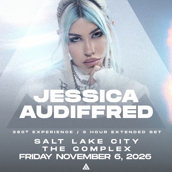 Jessica Audiffred live at The Complex