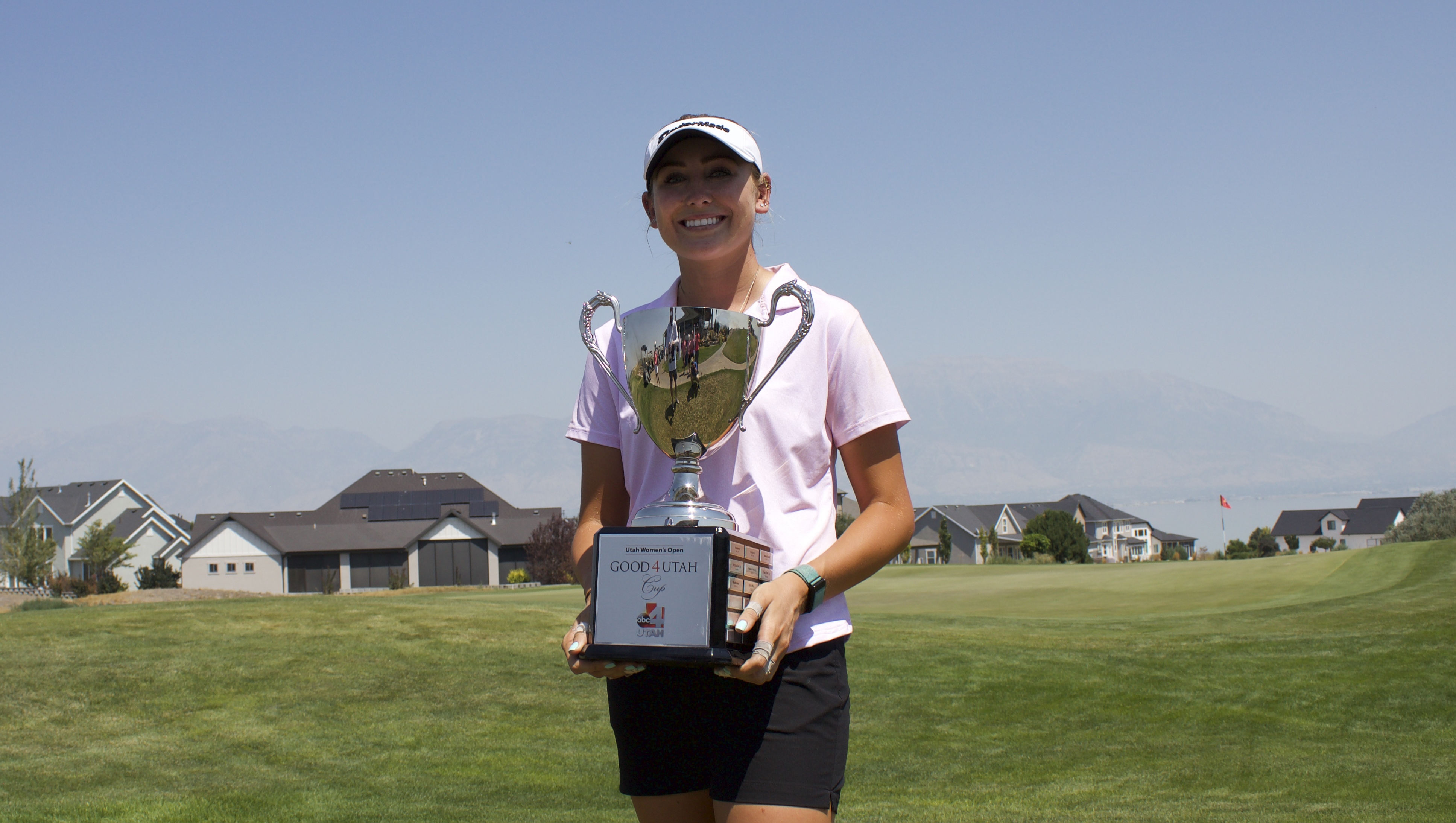 Motivated Mulhall cruises to 14-under for 1st pro win at Utah Women's Open
