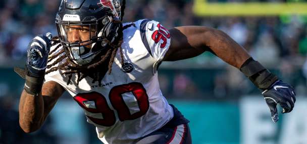 Jadeveon Clowney returns to the Texans, chasing a Super Bowl in his 13th season