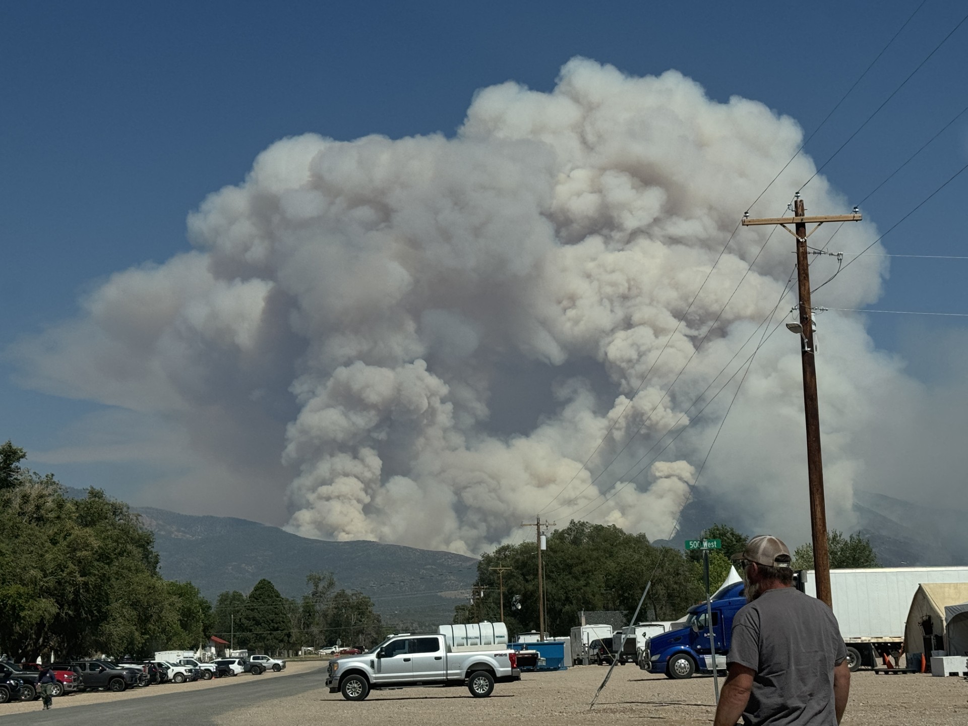 Sevier County residents watch skies, hillside as Widemouth 2 Fire approaches