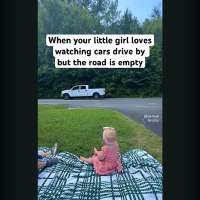 Have You Seen This? Dad drives by to make his daughter's day