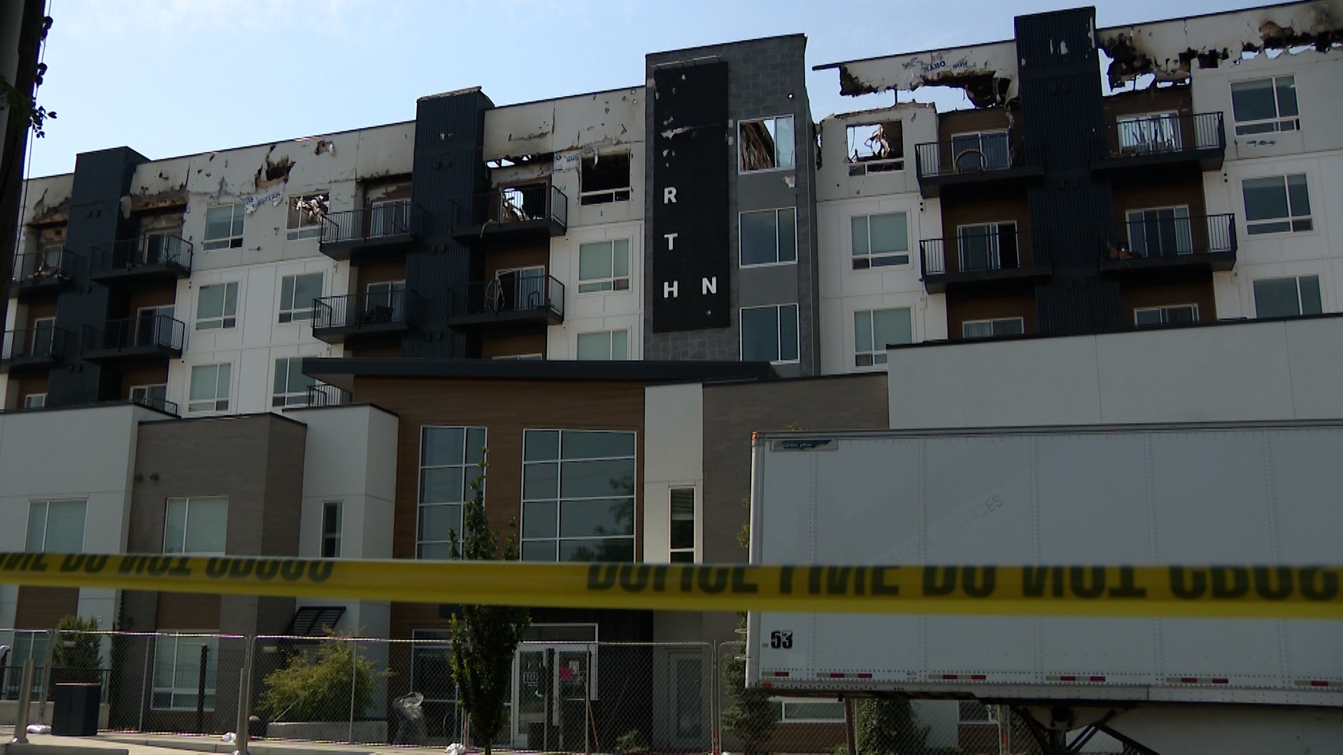 Residents return to salvage belongings after Midvale apartment fire