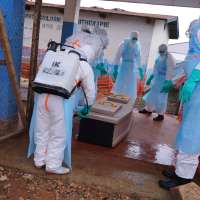Congo monitors 200 boat passengers after a traveler dies with Ebola-like symptoms
