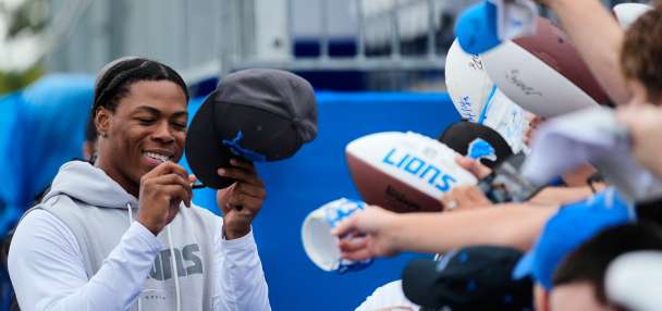 Detroit makes Jahmyr Gibbs NFL's newest highest-paid running back with 3-year deal