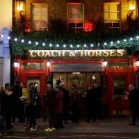 Plan to limit 'vertical drinking' decried by pub landlords and UK politicians